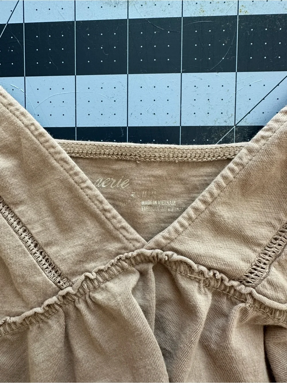 aerie Taupe Flowy Cami - Picture 6 of 8